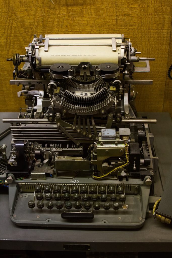 teleprinter, teletypewriter, teletype, tty, old, communications, phone, printer, communication, call, vintage, retro, technology, nostalgia, typewriter, newsroom, electromechanical, type, messages, telegraph, machine, terminal, keyboard, telex, teletype, telegraph, telegraph, telegraph, telegraph, telegraph, telex